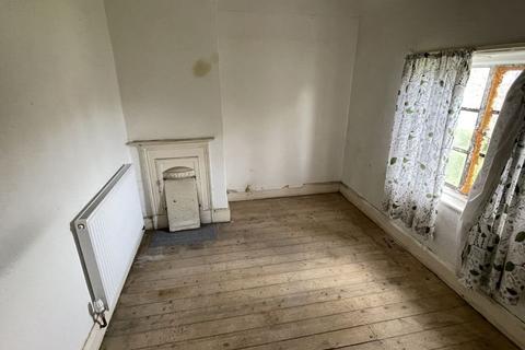 37 Ferns Road, Wirral, CH63 2PE