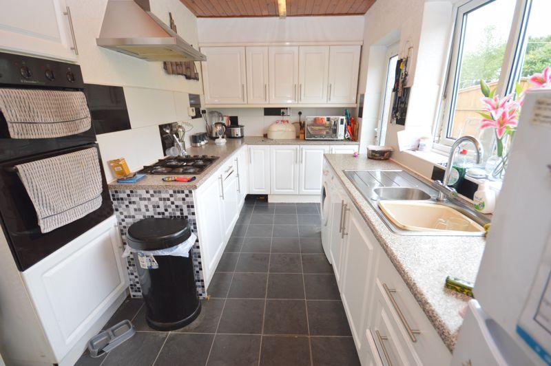 Lynton Crescent, Widnes 3 bed semidetached house £230,000