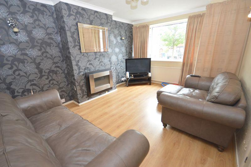 Lynton Crescent, Widnes 3 bed semidetached house £230,000