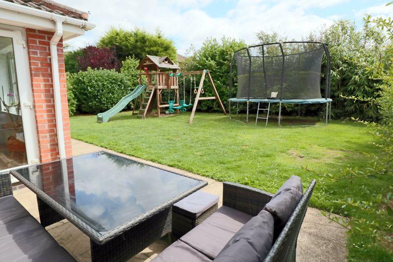 Coalport Drive, Stone 5 bed detached house £535,000