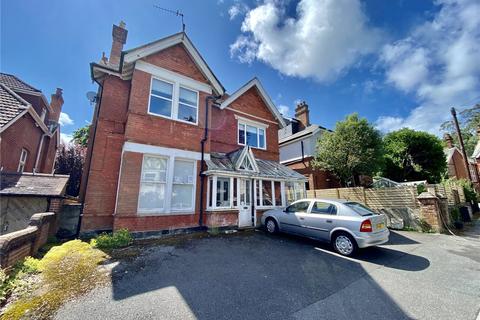 10 Groveley Road, Westbourne, Bournemouth, BH4 8HF