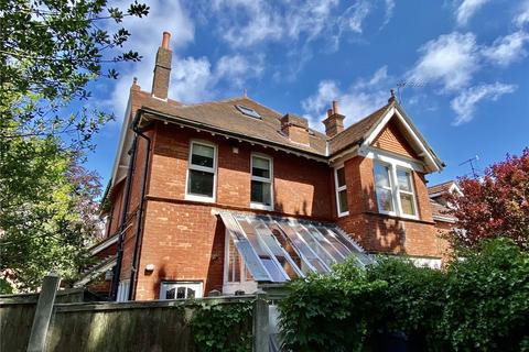 10 Groveley Road, Westbourne, Bournemouth, BH4 8HF