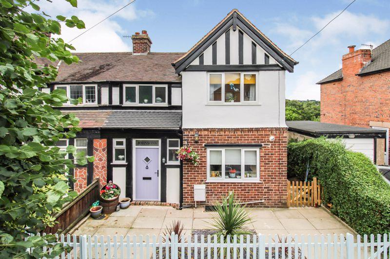 Nab Hill Avenue, Leek, ST13 3 bed semidetached house £235,000