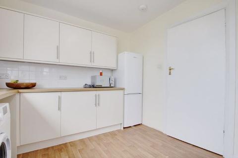 10 Bernard Road, Worthing, BN11 5EL