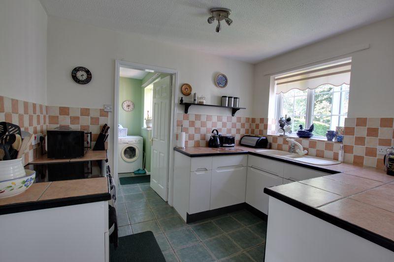 Langford Drive, Boldon Colliery 3 bed detached house £240,000