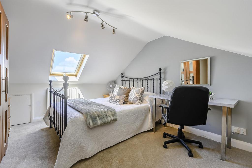 8472709-interior42.jpg