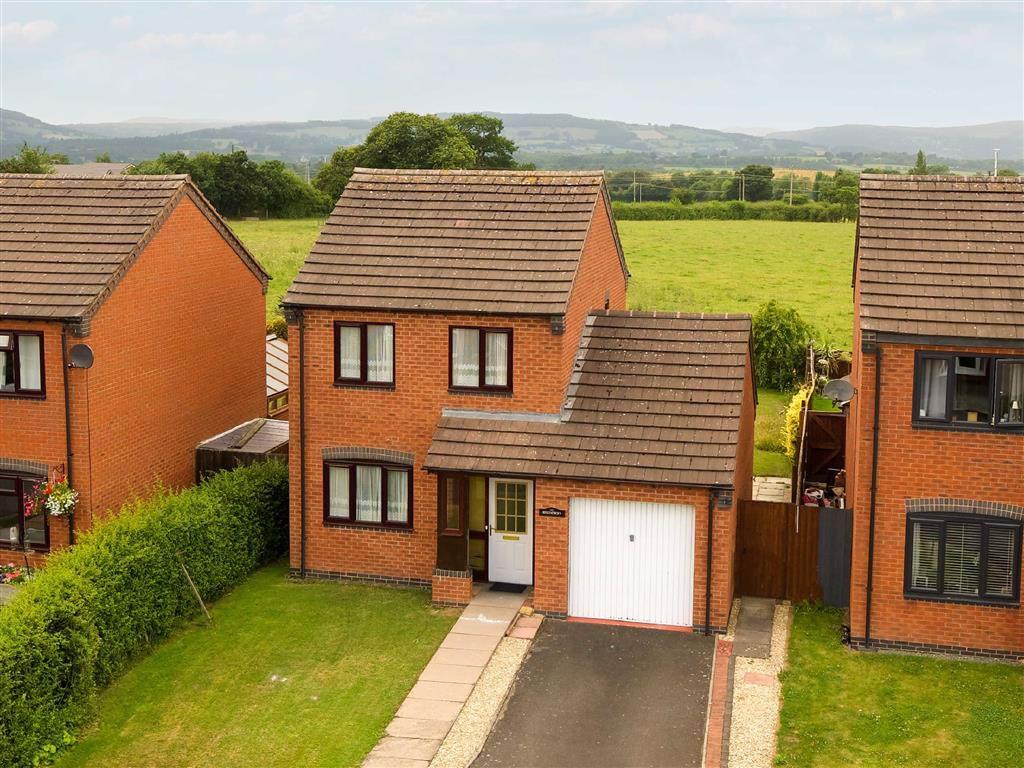 Overton Road, St Martins, Oswestry, SY11 3 bed detached house £265,000