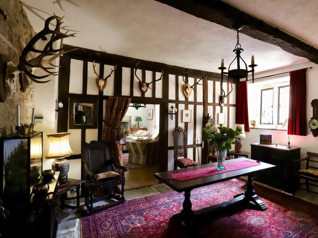 Reception Hall 13.jpg
