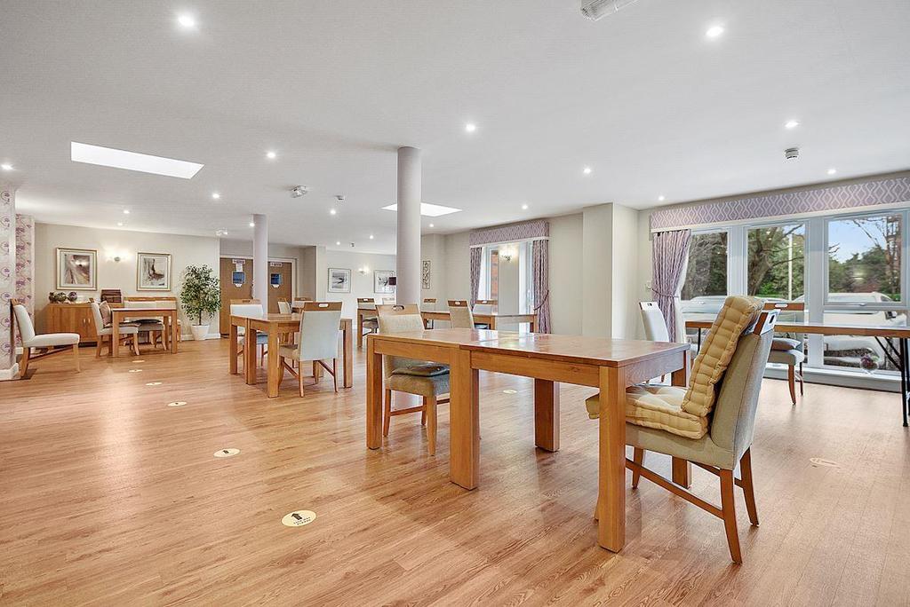 Brunlees Court- Restaurant.jpg