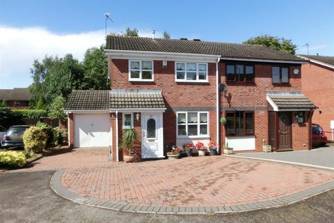 30 Laburnum Close, Hollywood, Birmingham, B47 5QW