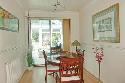 30 Laburnum Close, Hollywood, Birmingham, B47 5QW