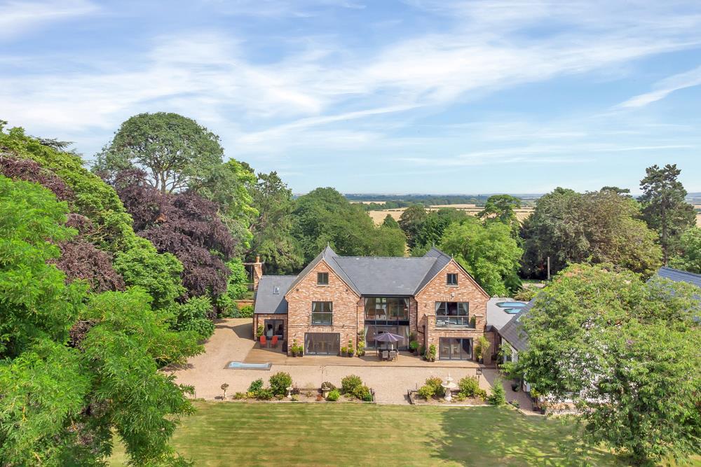 Elton Manor WEB PH-3.jpg