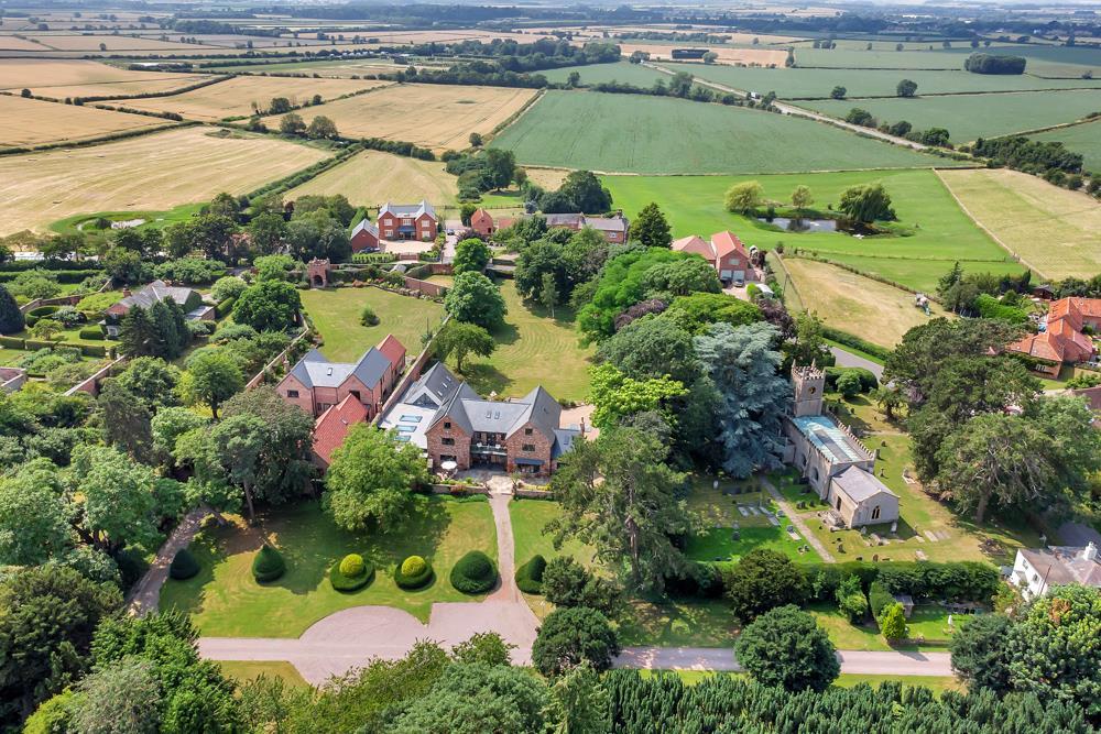 Elton Manor WEB PH-10.jpg