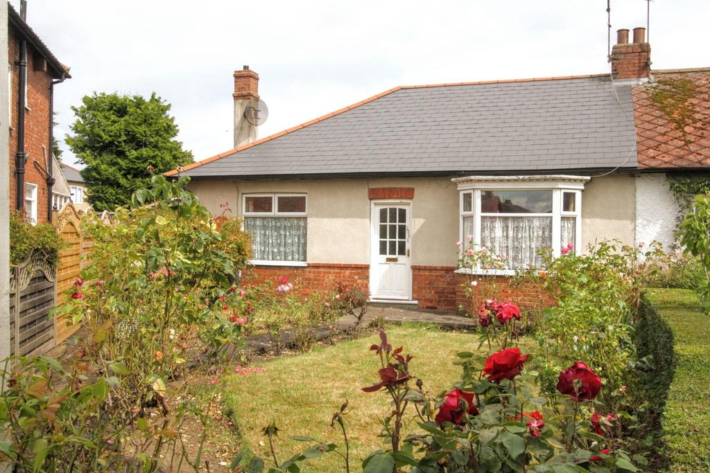 Yarm Road, Darlington 3 bed semidetached bungalow £134,000