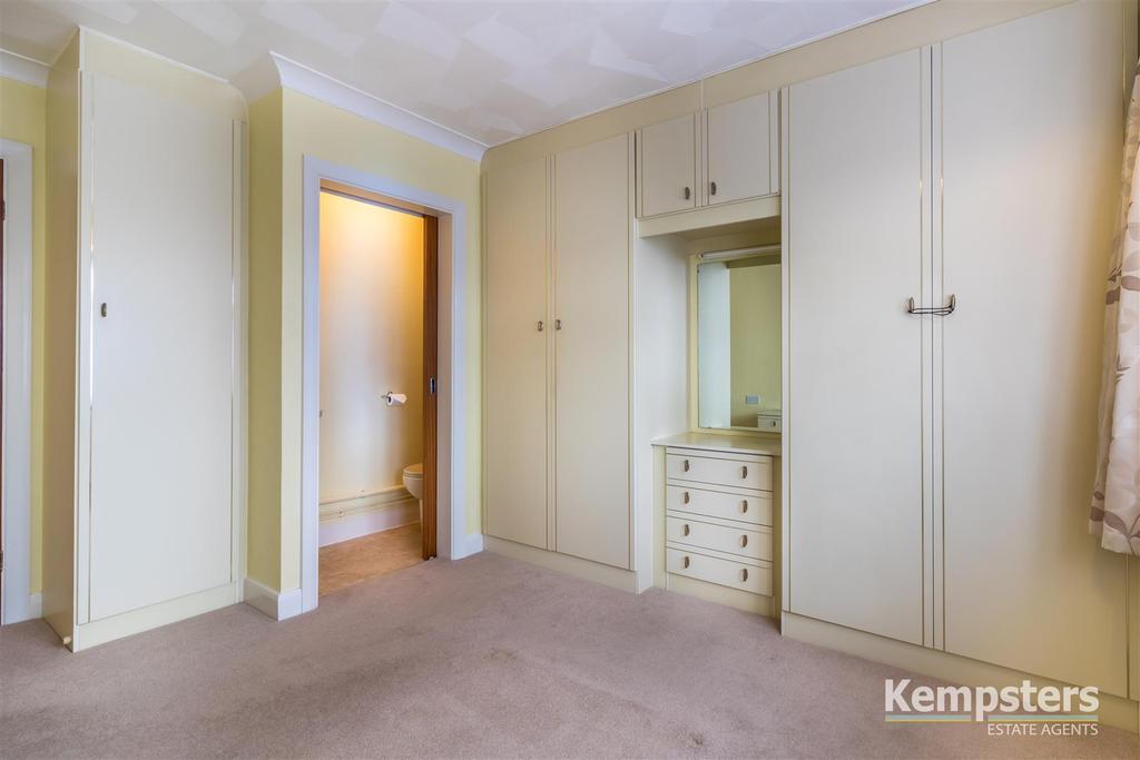 Bedroom 1 2nd.jpg