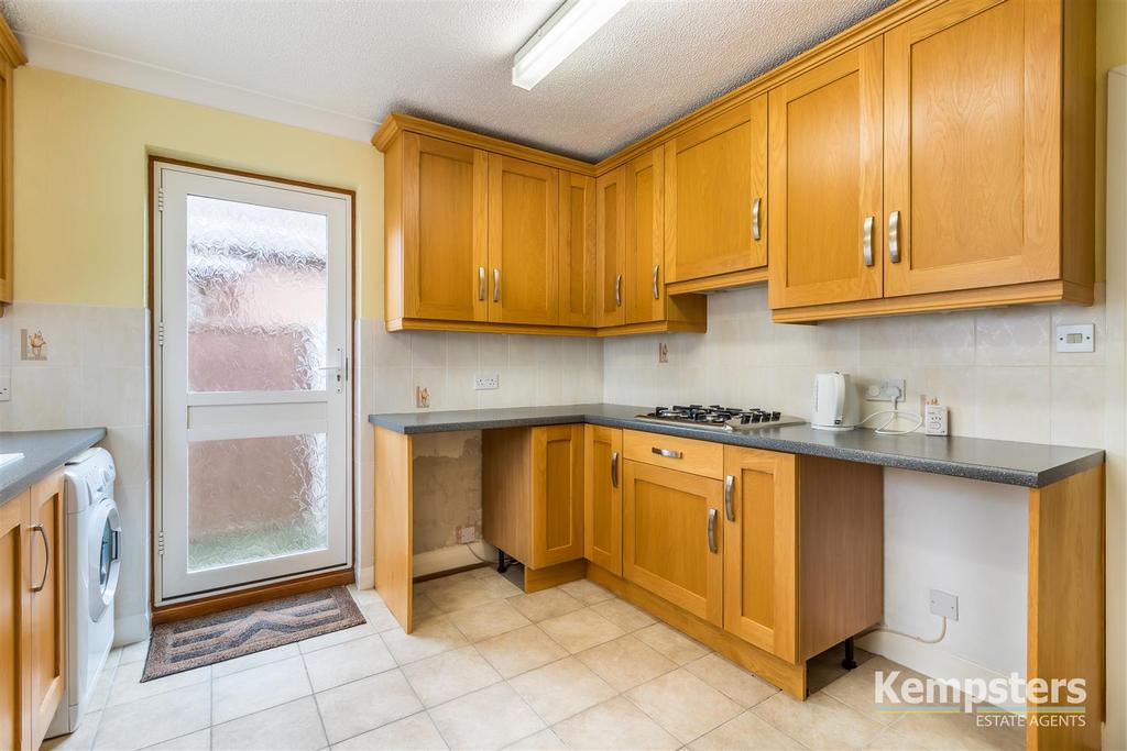 Kitchen 3.jpg