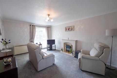 2 bedroom apartment for sale - Morval Close, Moorside, Sunderland