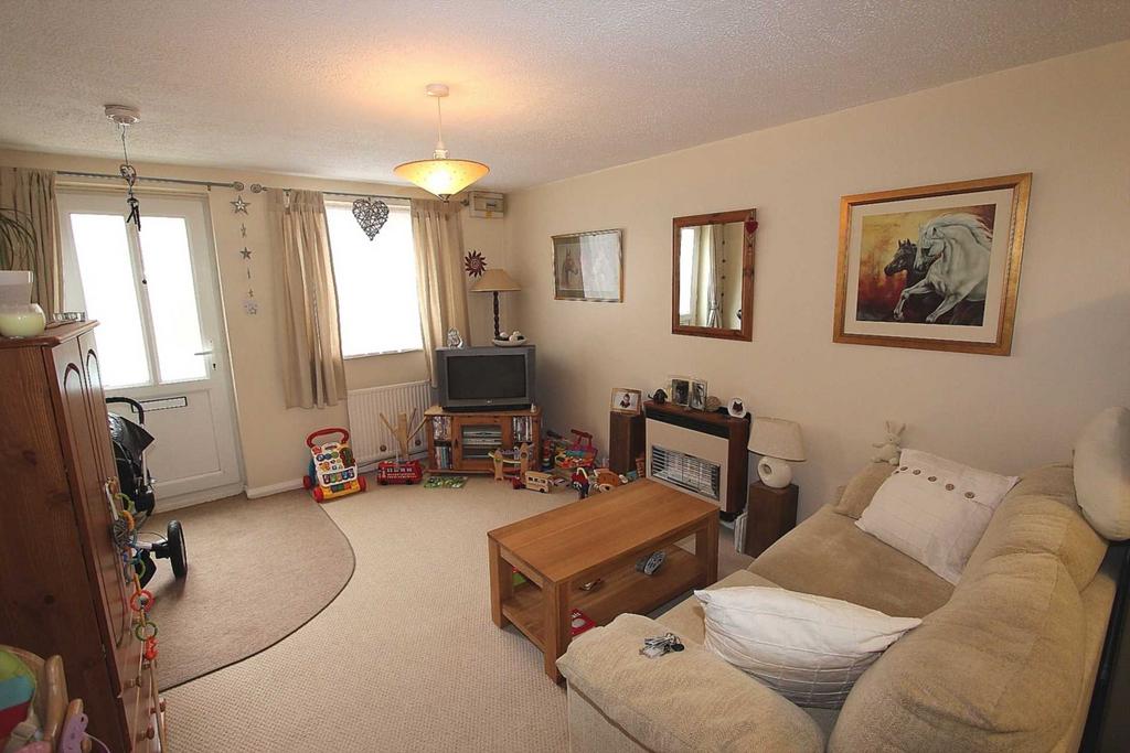 Sutton Gardens, Middle Street, Stroud 1 bed flat £600 pcm (£138 pw)