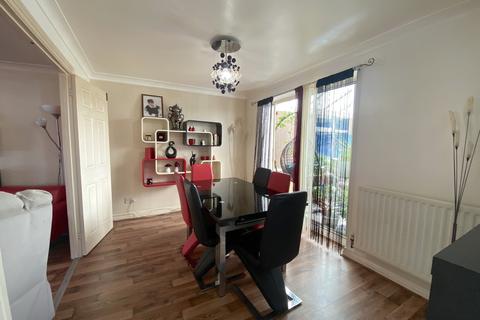10 Bartley Mill Close, Stone Cross, Pevensey, BN24 5PE