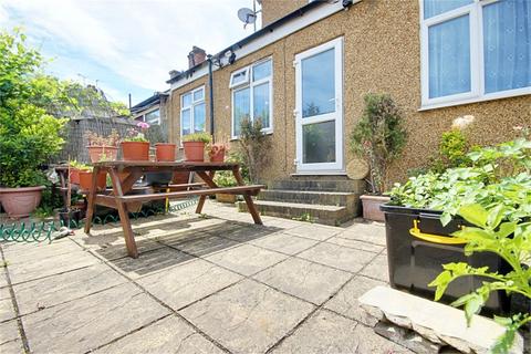 undefined, Hamilton Avenue, London, N9