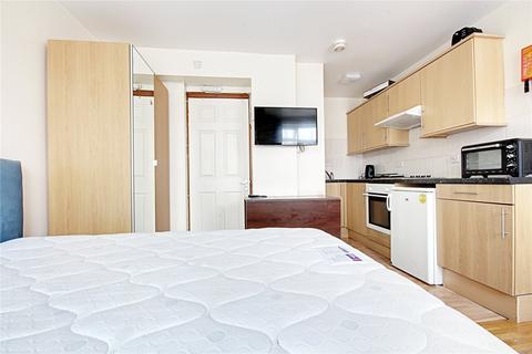 undefined, Hamilton Avenue, London, N9