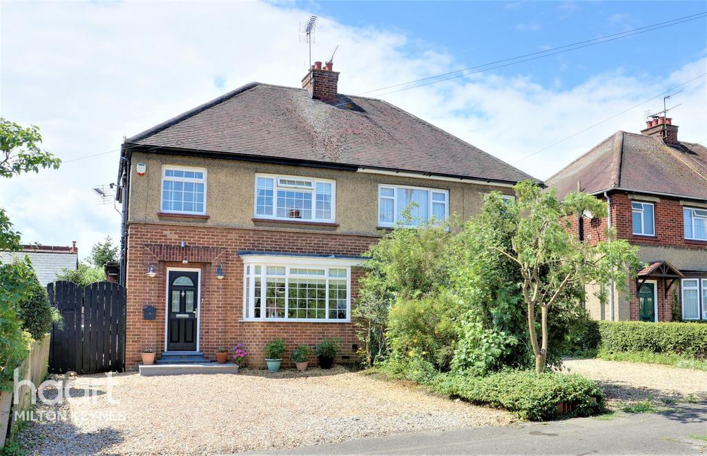 Cottingham Grove, Bletchley 3 bed semidetached house £425,000