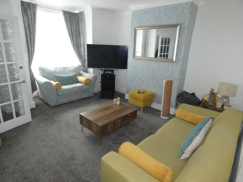 Frimley Drive, Little Horton, Bradford, BD5 2 bed terraced house £99,950