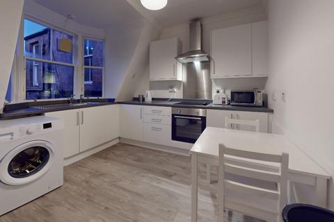 2 bedroom flat to rent, Schoolhill, City Centre, Aberdeen, AB10