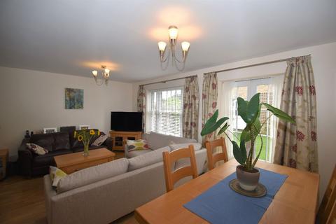7 Rushden Close, Fulbourn, Cambridge, CB21 5AF