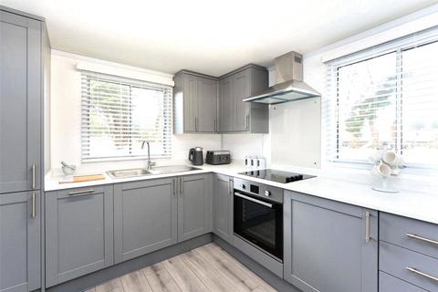 2 bedroom apartment for sale - Columbia Drive, Worthing, West Sussex, BN13