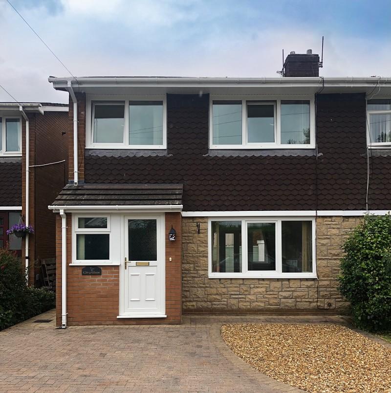 Mur Gwyn, Rhiwbina, Cardiff. CF14 6NR 3 bed semidetached house £