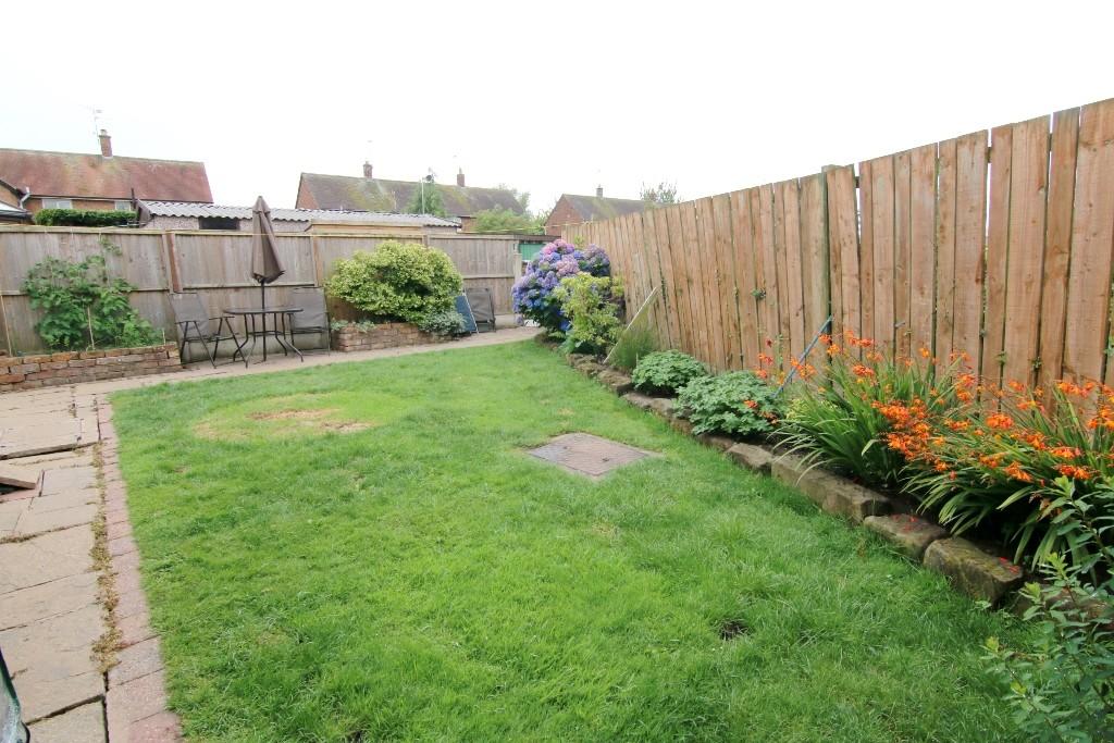 Rear Aspect