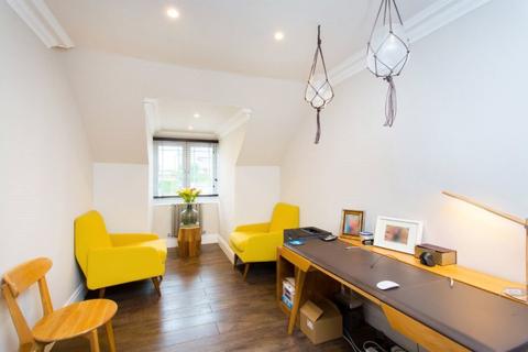 50 Beechcroft Road, Bushey, WD23 2JU