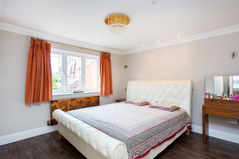 50 Beechcroft Road, Bushey, WD23 2JU