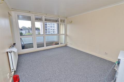 25 Coopersale Close, Woodford Green, IG8 7BQ