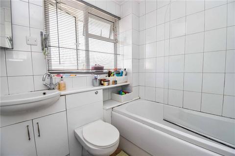 8 Ashdown Way, Romsey, SO51 5QR