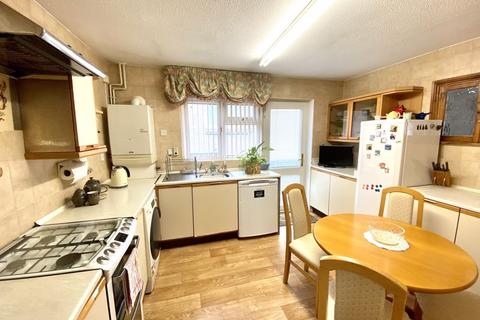 48 Springfield Gardens, Bridgend, CF31 1NP