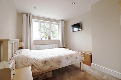 165 Penhill Road, Bexley, DA5 3EU