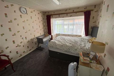 33 Farrant Road, Manchester, M12 4PF