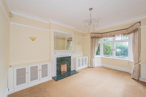 18 Denham Road, Epsom, KT17 3AA
