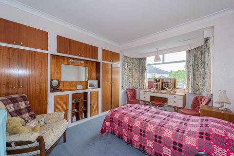 52 Tattenham Grove, Epsom, KT18 5QP