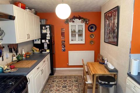40 Powis View, Barry, CF63 2PD