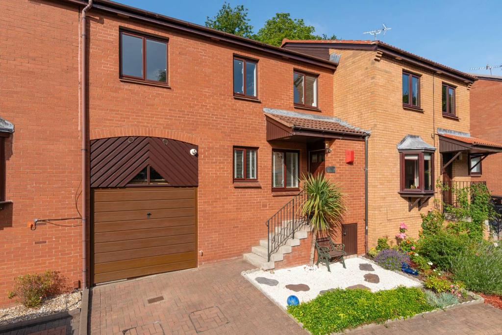 57 Ellen's Glen Loan, Liberton, EH17 7QN 5 bed terraced house £335,000