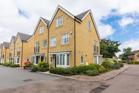 47 Martin Drive, Stone, Dartford, DA2 6BF