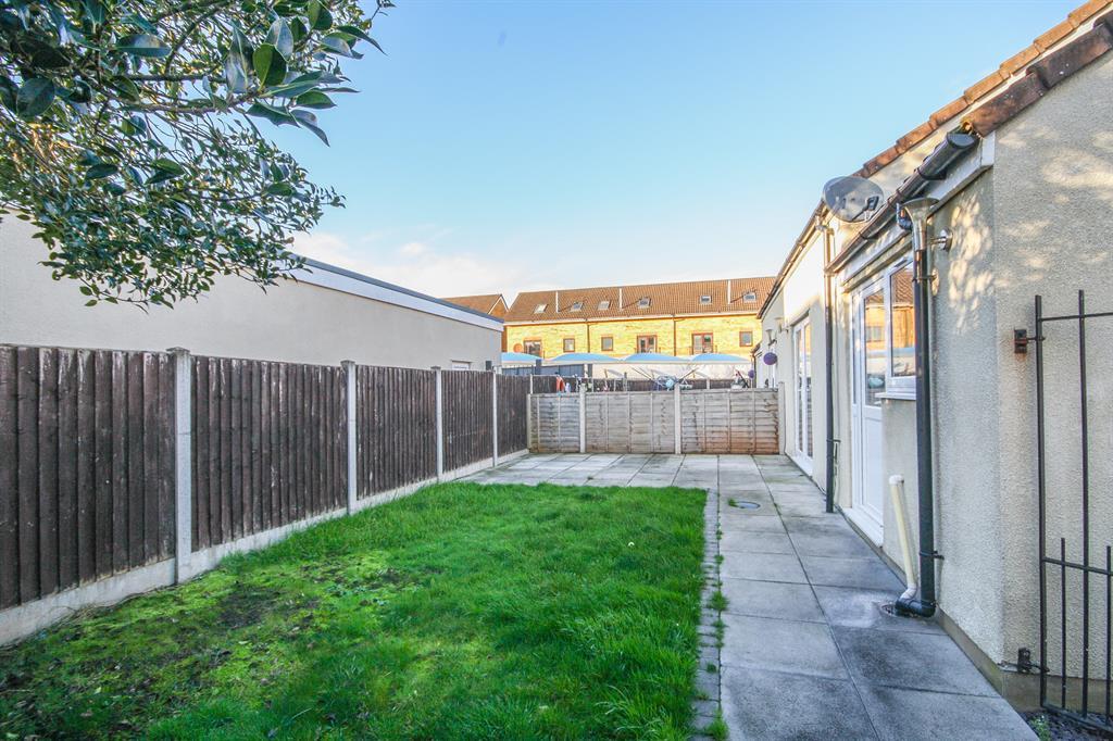 Risdale Road, Ashton Vale, Bristol, BS3 2QT 1 bed semidetached house