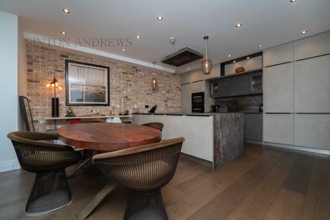 Flat 1, 21 Mattock Lane, London, W5 5BH
