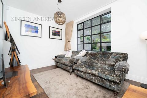 Flat 1, 21 Mattock Lane, London, W5 5BH