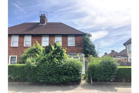 10 Fenton Road, London, N17 7JR