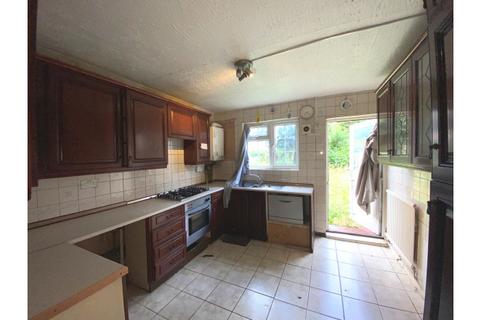 10 Fenton Road, London, N17 7JR