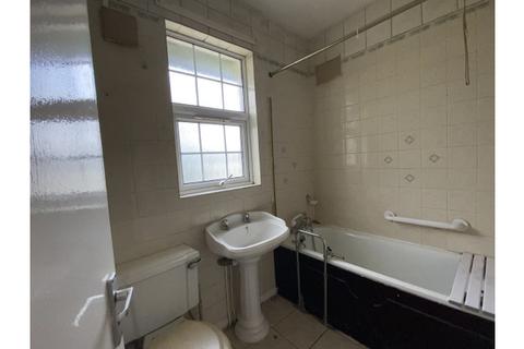 10 Fenton Road, London, N17 7JR